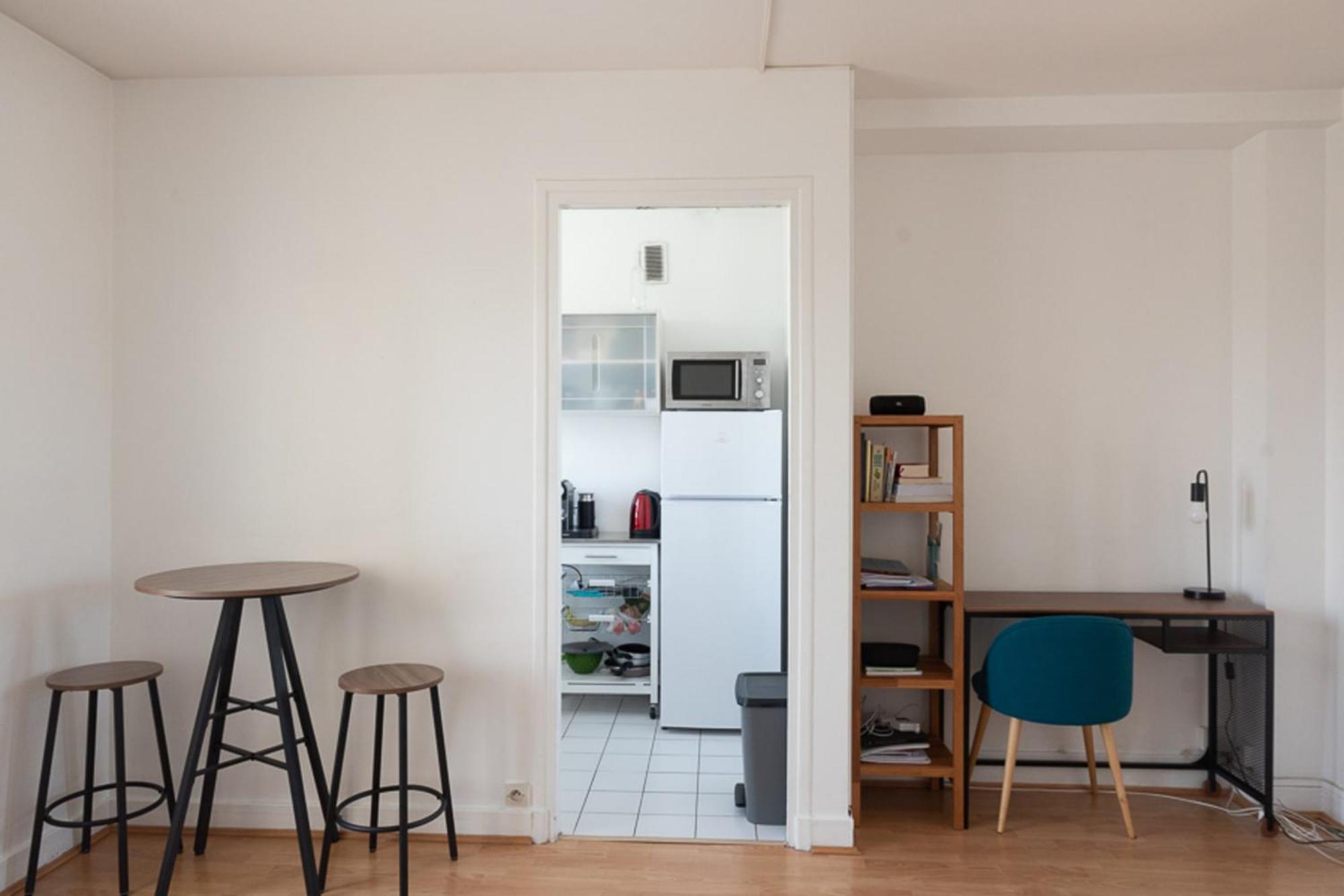 Bright Studio With Terrace Appartement *