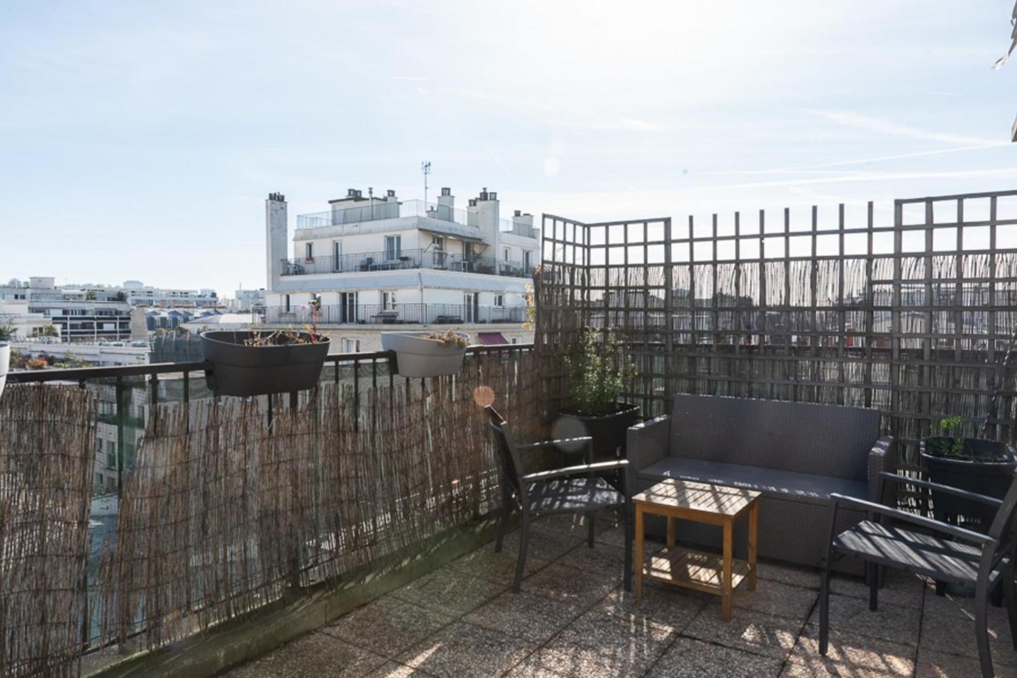 Bright Studio With Terrace Appartement